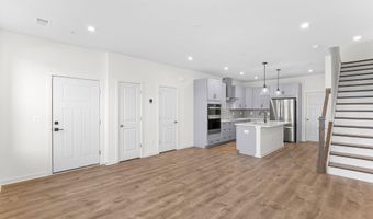 19719 MISTY MOSS Sq 1, Ashburn, VA 20147