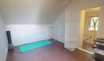 21 Fern St, Bangor, ME 04401