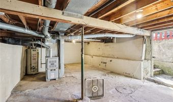 1254 Welsh Ave, Akron, OH 44314