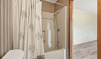 256 Hillside Ln, Andrews, NC 28901