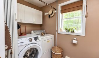 5 Captain Danforth Ln, Amherst, NH 03031