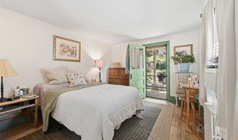 70 Holt St, Airville, PA 15203