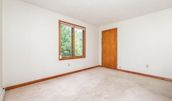57 Milk St, Blackstone, MA 01504