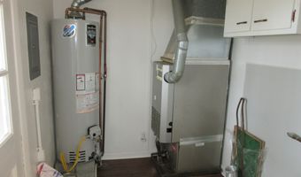 8323 8325 Lake Rd, Indianapolis, IN 46217