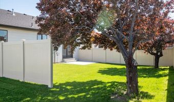 318 Lakeview Blvd, American Falls, ID 83211