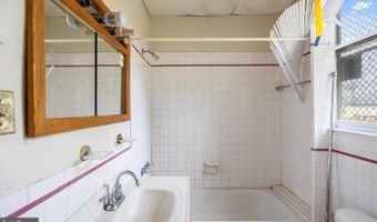 2611 ELSINORE Ave, Baltimore, MD 21216