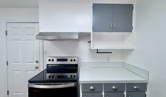 337 SPRUCE Dr, Brookings, OR 97415