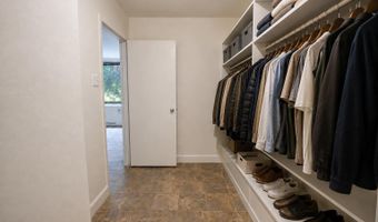 1111 ARLINGTON Blvd 112, Arlington, VA 22209