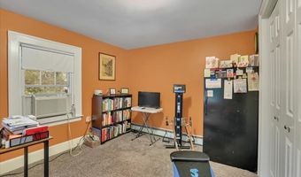 100 Adams Rd, Bloomfield, CT 06002