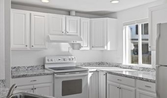 939 S Valley View Rd UNIT 12, Ashland, OR 97520