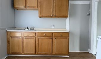 15-17 Pleasant St, Auburn, ME 04210