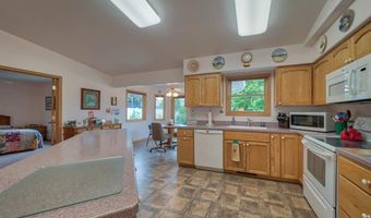 3326 Frisby Ave, Cody, WY 82414