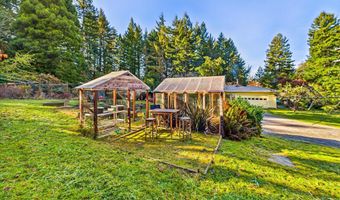 2099 Fickle Hill Rd, Arcata, CA 95521