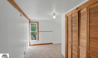 221 W Center St, Alma, MI 48801
