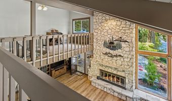 21367 E BLUE JAY Ln, Brightwood, OR 97011