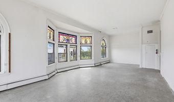 45 Main St 10, Amesbury, MA 01913
