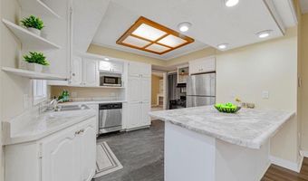 605 10th Ave NW, Austin, MN 55912