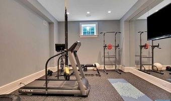 393 Anderson Ave, Alpine, NJ 07620