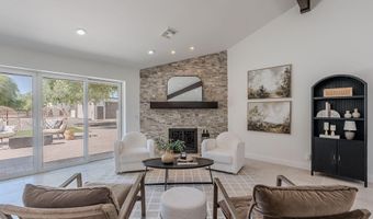 2724 W COLT Rd, Chandler, AZ 85224
