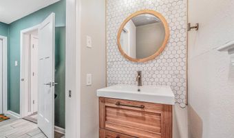 9 Whispering Dr, Alexander, AR 72210