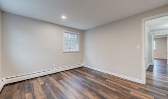 143 Juniper Dr, Avon, CT 06001