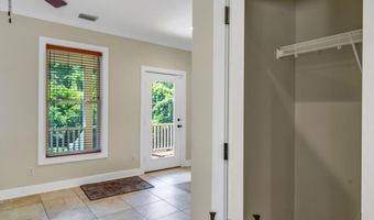 109 Bay Colony Way, Apalachicola, FL 32320