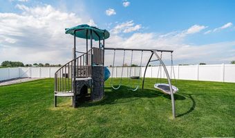 4722 Thunder Dr, Ammon, ID 83406