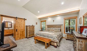 80 Parkland Dr, Blanchard, ID 83804