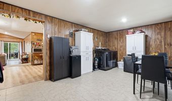 12 Highpoint Dr, Albrightsville, PA 18210