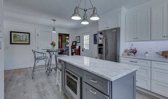 402 Brown Ave, Belton, SC 29627