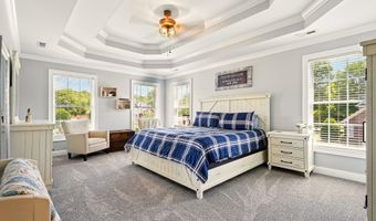 225 Watersedge Dr, Boiling Springs, SC 29316
