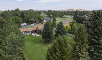 2107 8th St, Cody, WY 82414