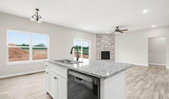 416 Beaver Tail Rd, Ash Grove, MO 65604