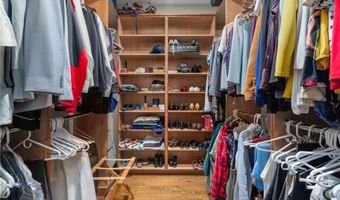 70 Great Rd, East Greenwich, RI 02818