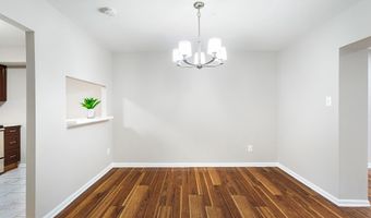 6155 EDSALL Rd B, Alexandria, VA 22304