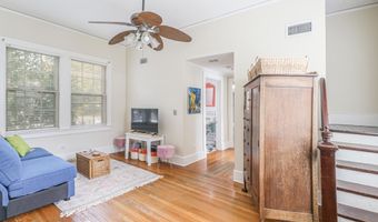 145 Saint Francis St, Biloxi, MS 39530