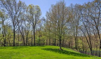 118 Lakeland Dr, Adams Twp., PA 16046