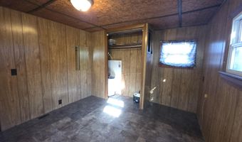 142 River Rd, Anson, ME 04911