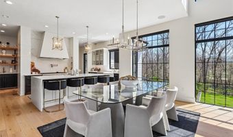 25046 Greyhawk Dr, Adel, IA 50003