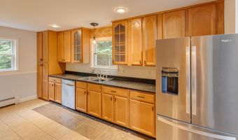 1061 Cherry Valley Rd, Bethlehem, NH 03574