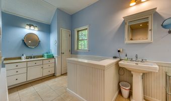 34 Hanover Farms Rd, Bolton, CT 06043