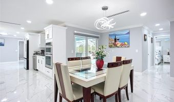 6531 SANTIAGO Ct, Apollo Beach, FL 33572