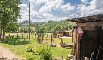 22720 Twin Oaks Rd, Abingdon, VA 24211