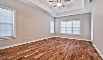 717 NE Essex Ct, Bentonville, AR 72712