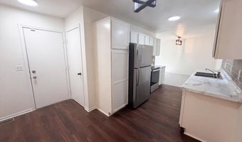 14210 Xenon St NW 4, Anoka, MN 55303