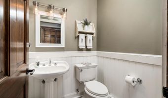 546 Province Line Rd, Allentown, NJ 08501