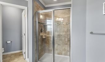 10 Gina Dr, Allentown, NJ 08501