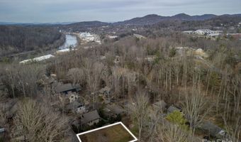 26 Hibriten Dr, Asheville, NC 28801