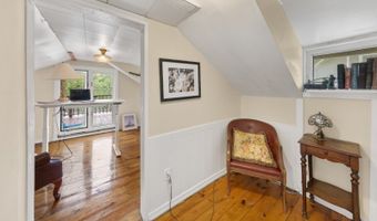 88 Lakeside Dr, Alloway, NJ 07461