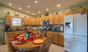 14 Absoraka Dr, Cody, WY 82414